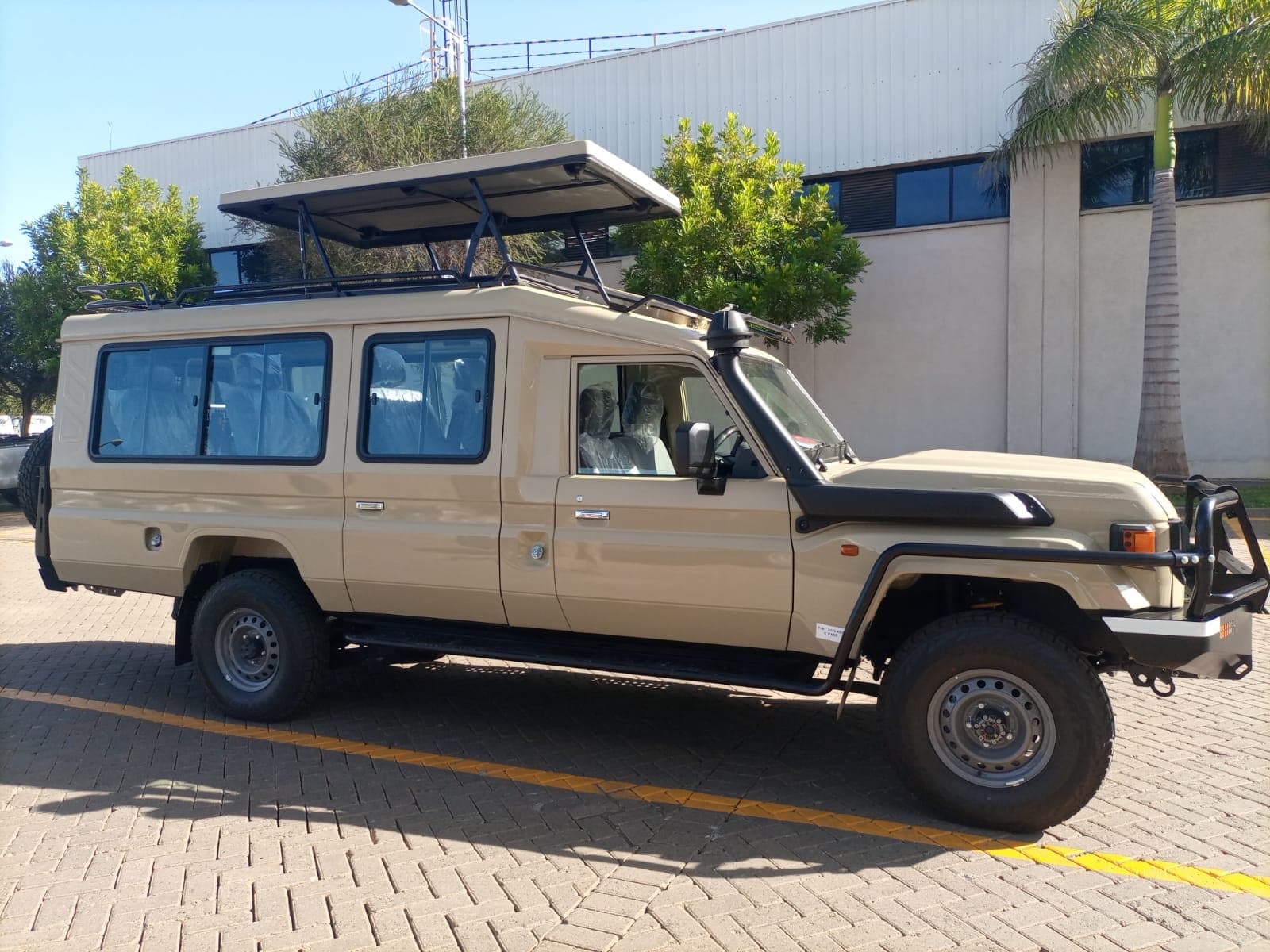Safaris Zeroone Ventures